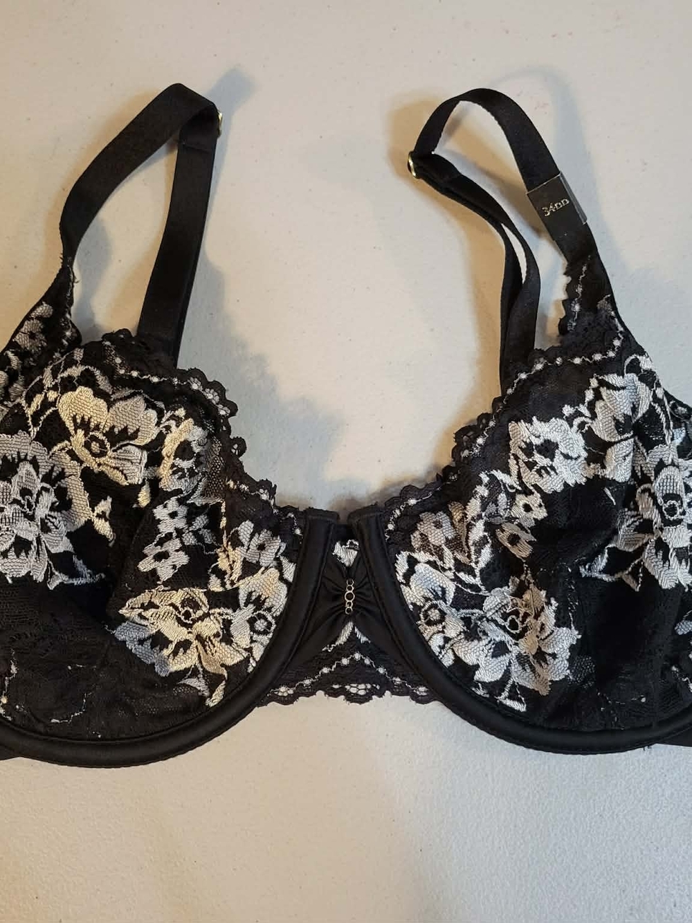Victoria's Secret Black & White Lace Underwire Unlined Demi Balconet Bra 34DD